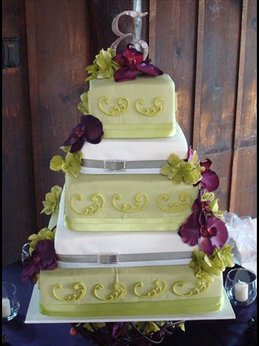 weddingcakes24